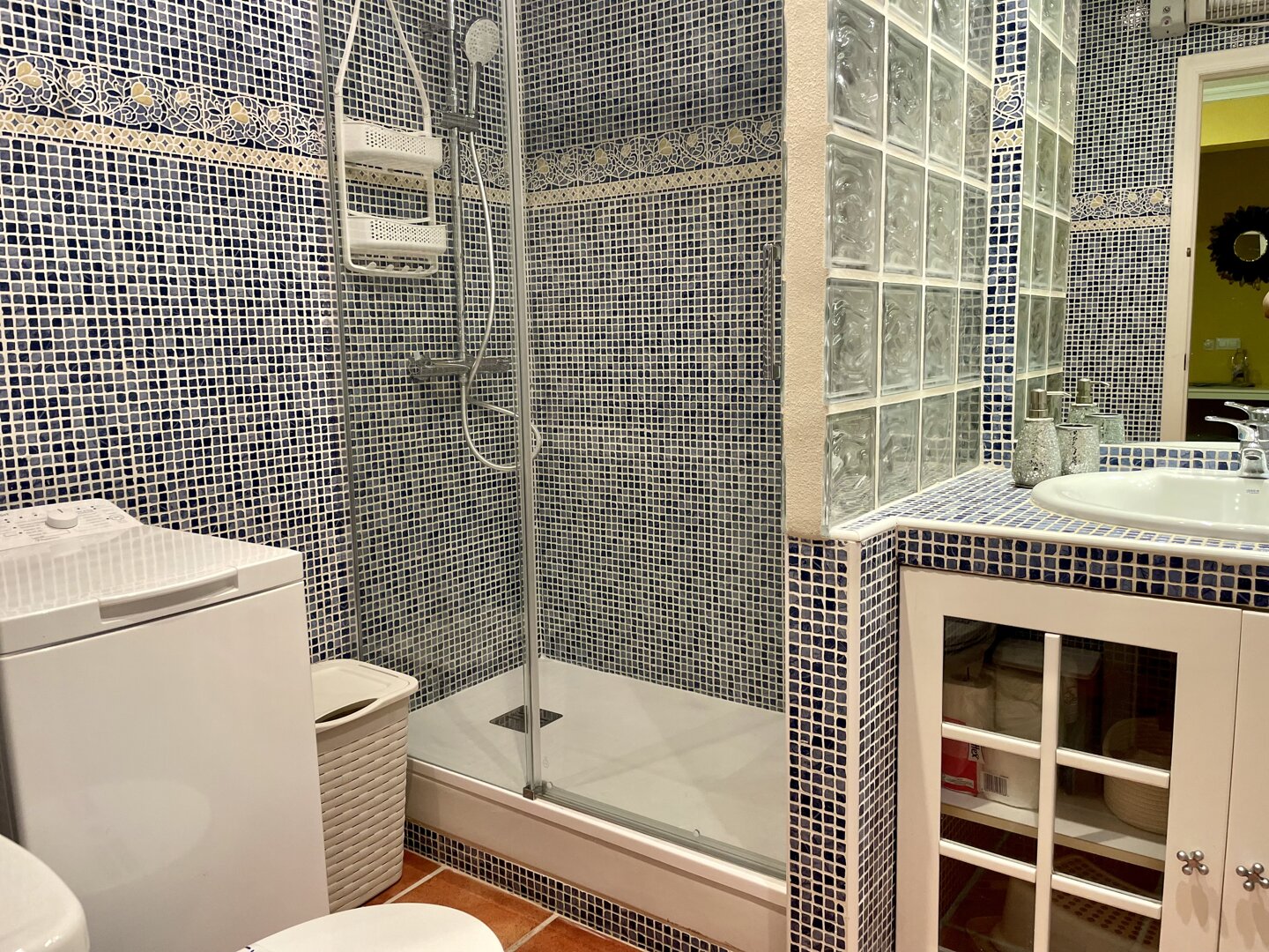 Justa Consulting - 16